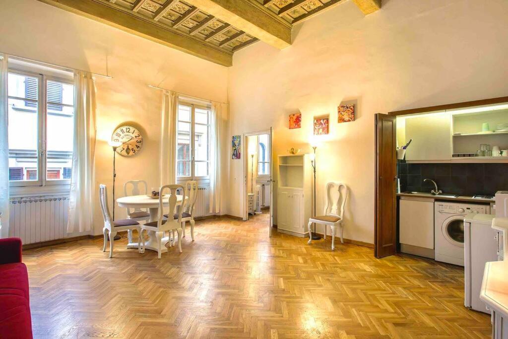 Apartament Hidden Gem Near Ponte Vecchio & Piazza Del Duomo Florencja Zewnętrze zdjęcie